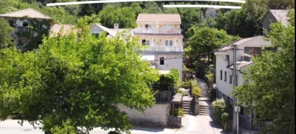 Apartment On The Shore Of The Bay Of Kotor With Free Wi-Fi Luaran gambar